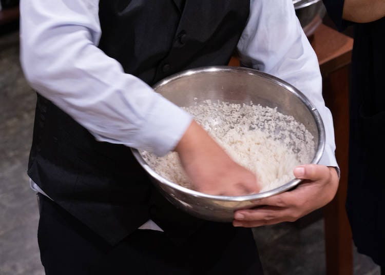 日本米煮法秘訣②洗米時要用貓爪洗！