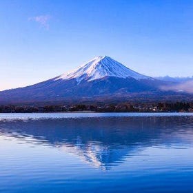Mt.Fuji, Oshino Hakkai, & Gotemba Premium Outlet Tour from Tokyo
(Image: Klook)