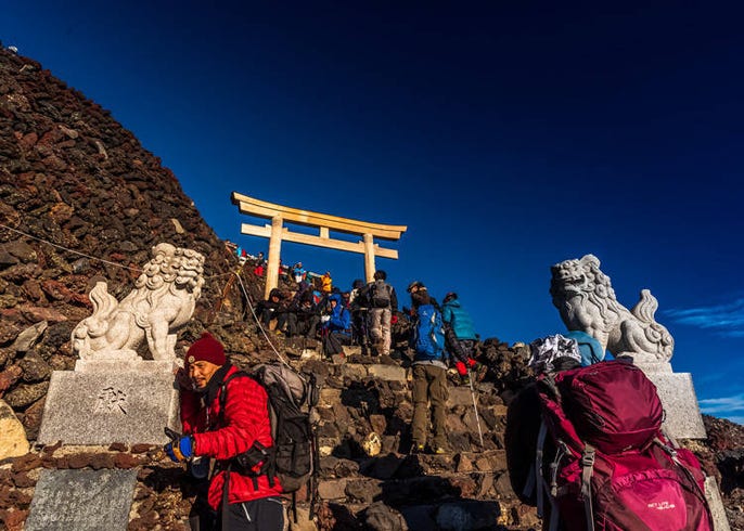 富士山的天氣概況 推薦服裝 富士山登山前不可不知的裝備指南 Live Japan 日本旅遊 文化體驗導覽