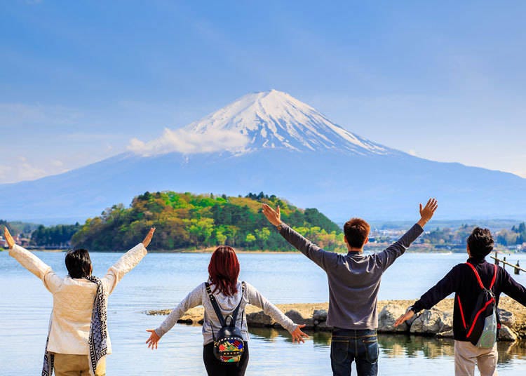 Did you go around Mt. Fuji by yourself? Or did you go on a tour?