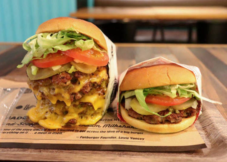 The shop's signature "US King Burger" (left) and an "Original Burger" from the basic menu (right)