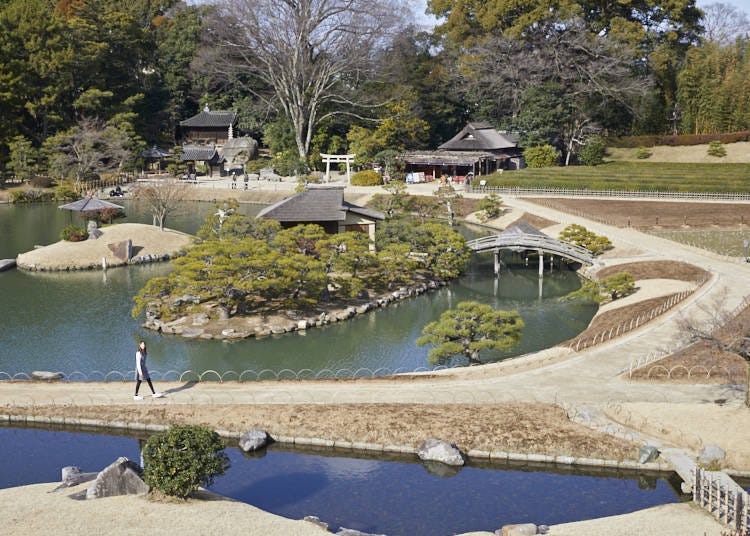 Korakuen is a beautiful place for a relaxing stroll
