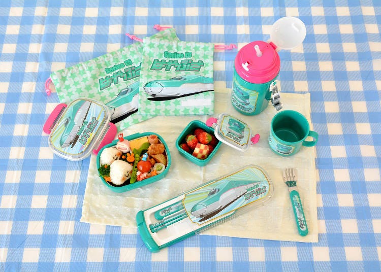 2. Choose Your Favorite Shinkansen Lunchbox Set