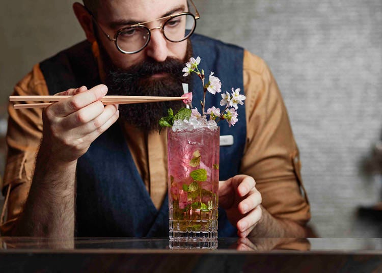 Sakura Cocktail Bar: Spring-Themed Drinks? Yes Please!