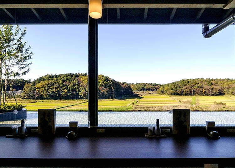 3. Shisui Onsen Yuraku no Sato: Relax with a soothing bath before departure