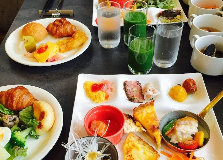 Breakfast in Japan: Hotel Piena Kobe
