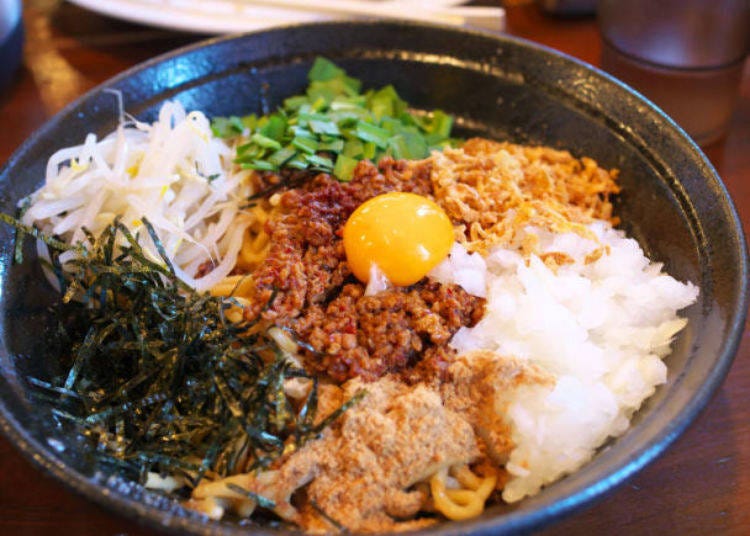 台湾の汁なし麺はキャベツがマッチ♪