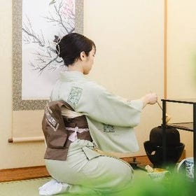 Asakusa Kimono & Tea Ceremony 
Details & Bookings ▶
(Photo credit/Activity provider: Klook)