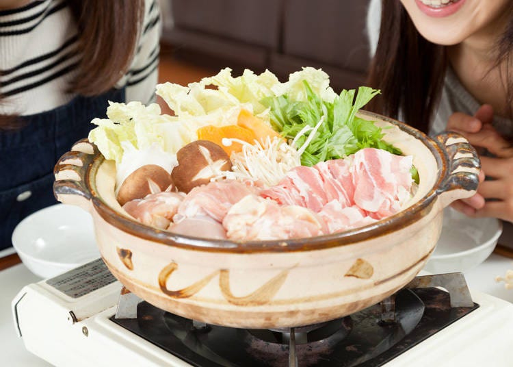 料理をシェアする小皿がたくさんある！
