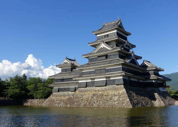 国宝 松本城の徹底ガイド！現存する日本最古の五重天守、見どころや絶景スポットまとめ
