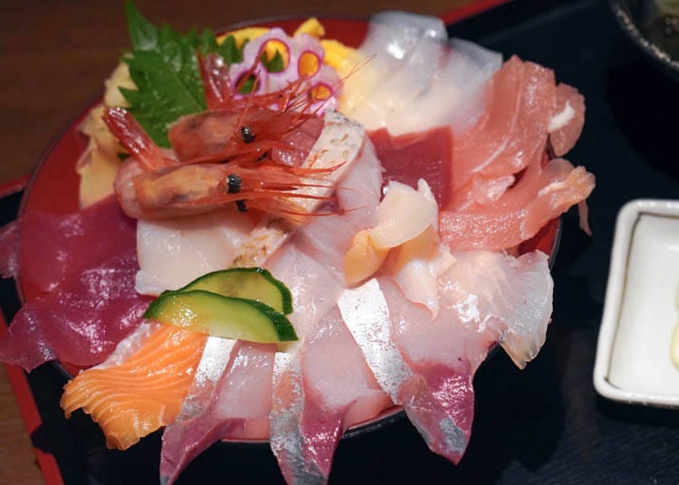 The Kaisen Enishi Donburi (with nodoguro fish and miso soup) \2680
