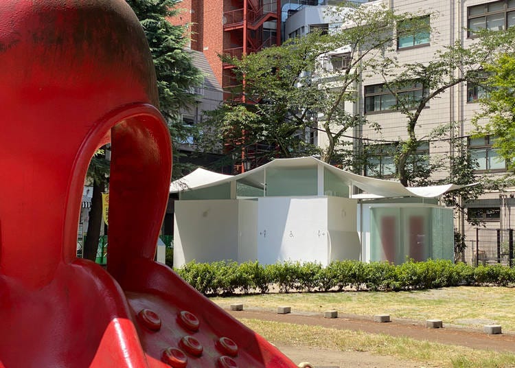 Built with the expectation that a "squid toilet" would be popular in "Octopus Park," the nickname for Ebisu Park. (Courtesy of Nippon Foundation)