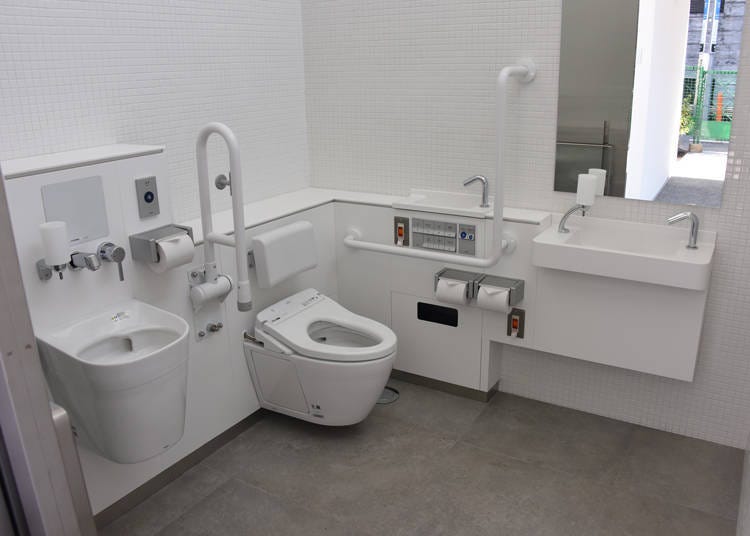 The toilet in Ebisu Park(Courtesy of Nippon Foundation)