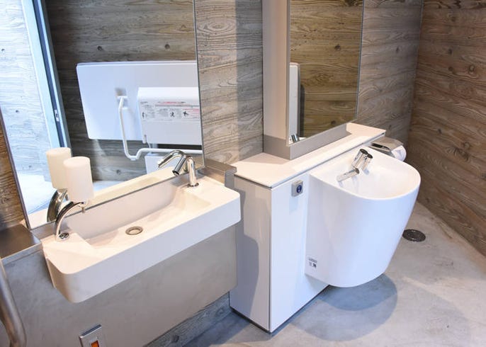 渋谷に 透明トイレ が出現 世界的クリエイターが手掛ける the tokyo toilet プロジェクトとは live japan 日本の旅行 観光 体験ガイド