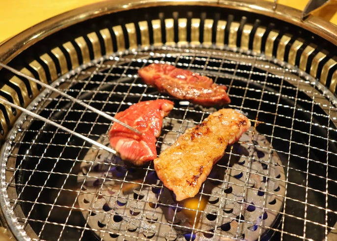 厚切り塊肉を焼肉で 食べ放題3278円でコスパ抜群の焼肉店はメニューも多彩だった Live Japan 日本の旅行 観光 体験ガイド