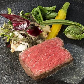 Sagaya Ginza (Deluxe Wagyu BBQ in Tokyo)
Details & Bookings ▶
(Photo: Klook)