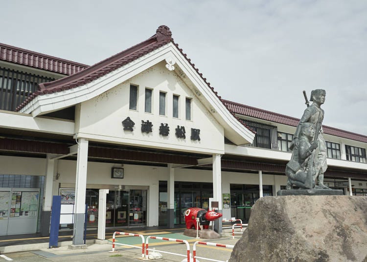 会津若松駅。東京からは新幹線で郡山へ。そこから在来線で約1時間の場所にある