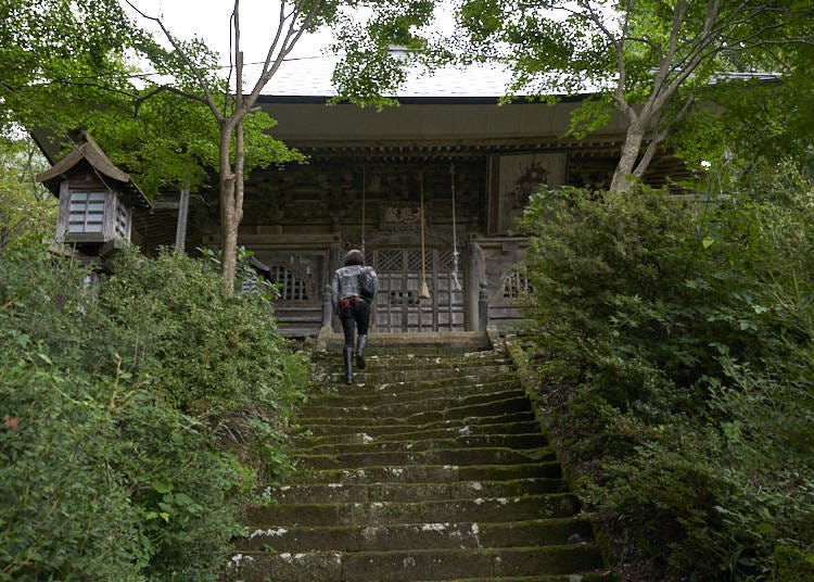 三十三観音巡りの10か所目である勝常寺へ