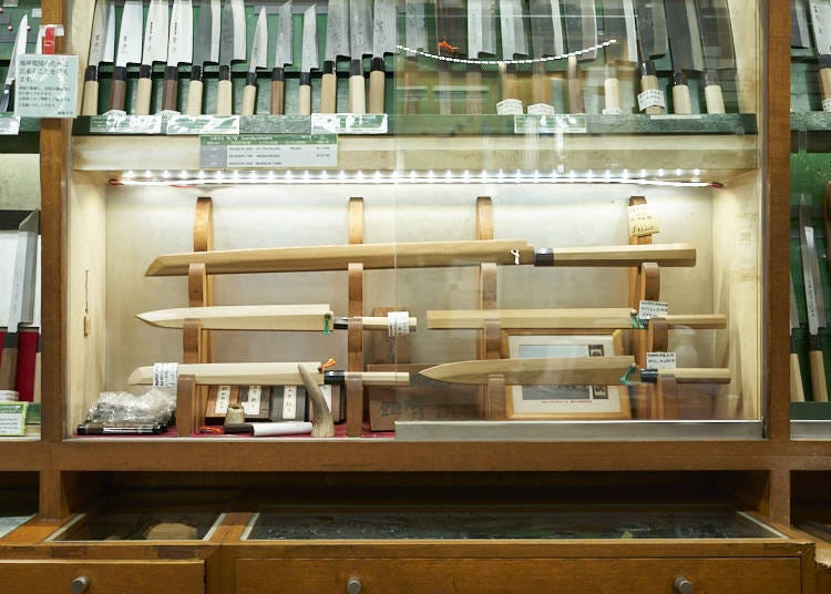 The mighty knife at the top of the rack is specifically for cutting up maguro.