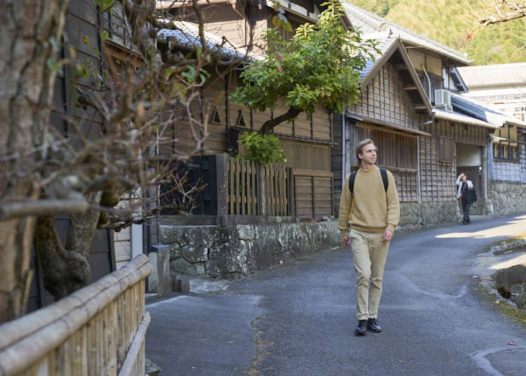 Feel Yaizu's history among the traditional streets of Hanazawa-no-Sato