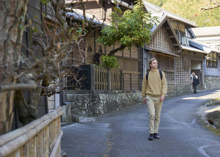 伝統的な街並みの「花沢の里」で焼津の歴史に触れる