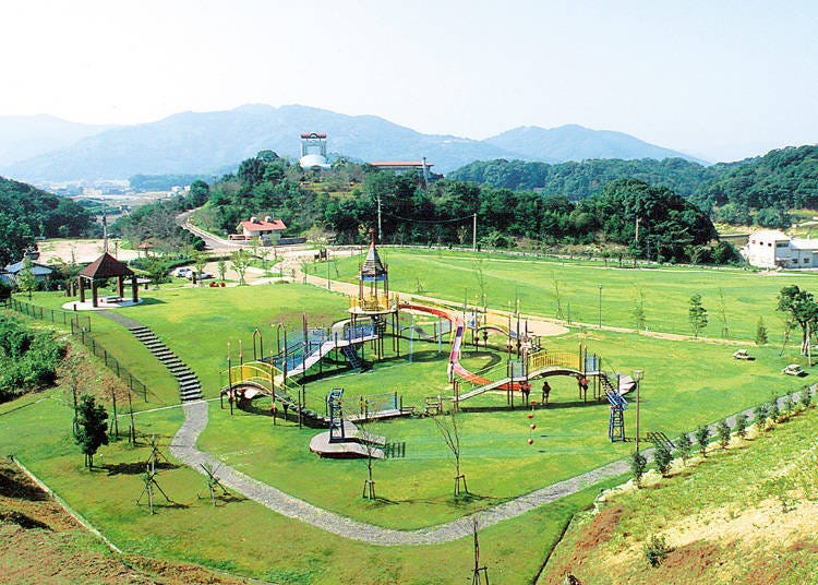 2. Kitagata Shiki no Oka Park