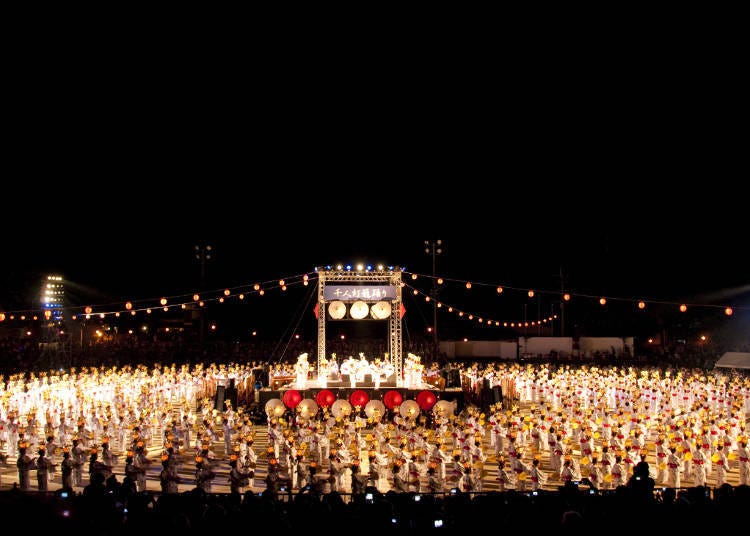 13. Yamaga Tōrō Lantern Festival (August 15-16)