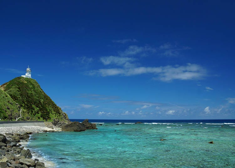 2. Kasarizaki Lighthouse