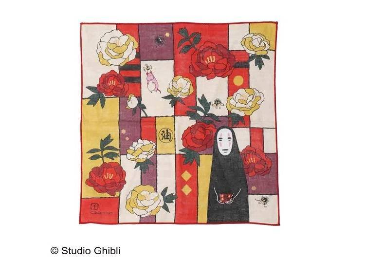 Gauze Handkerchief (440 yen including tax)