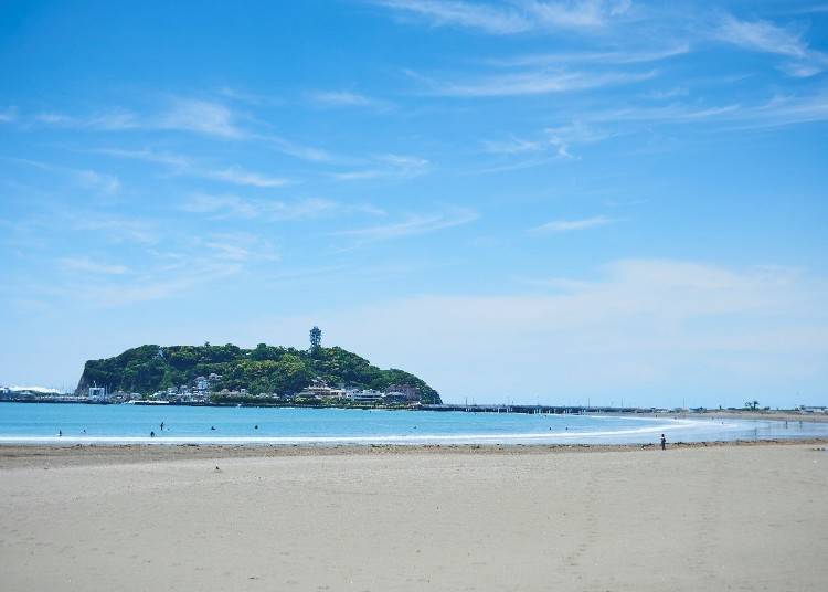 3. See, eat, and play! A stunning beach spot, Enoshima