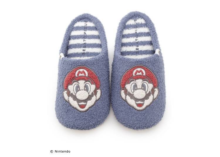 Indoor shoes © Nintendo