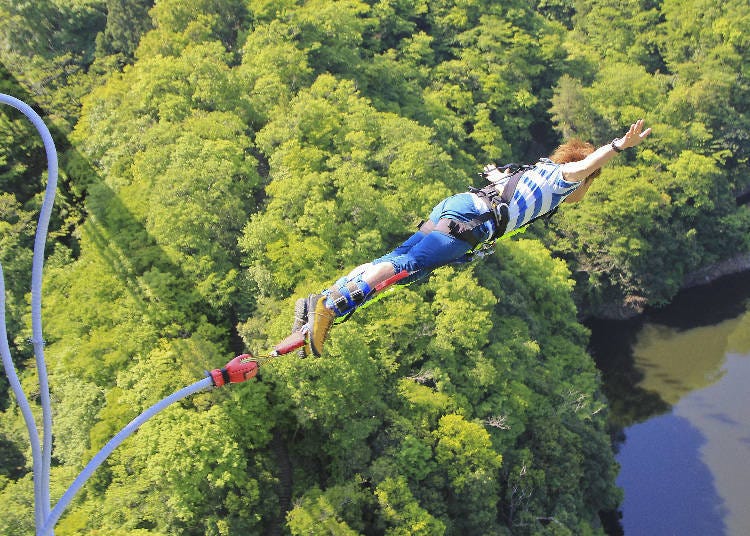 ■從100公尺高空一躍而下！快來試試「龍神高空彈跳」