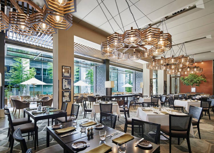 (Image courtesy of The Oak Door/Grand Hyatt Tokyo)