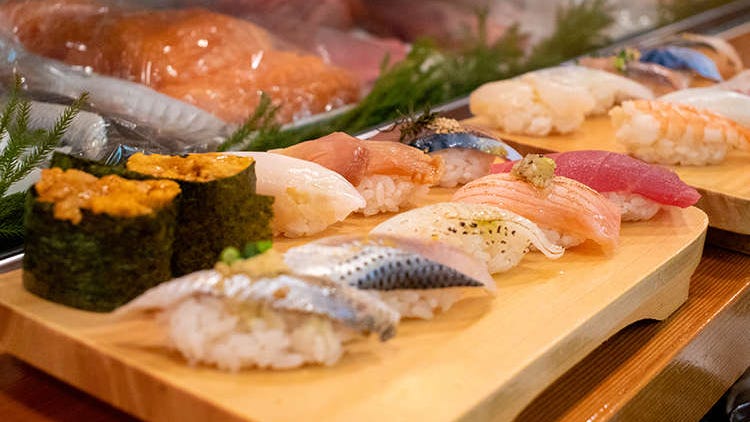How to Get Your Money's Worth at an All-You-Can-Eat Sushi Restaurant in Ginza: 40 Pieces on Average!?