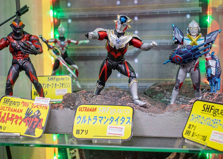 Ultraman Series Figures