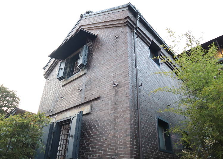 ■店舗は、隈研吾氏が手掛けた築110年以上の煉瓦造りの石蔵