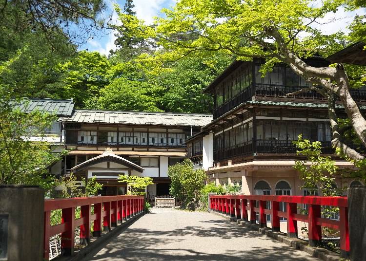 ■3【群馬県・四万温泉エリア】積善館：日本最古の湯宿建築で過ごす贅沢なオールインクルーシブプラン