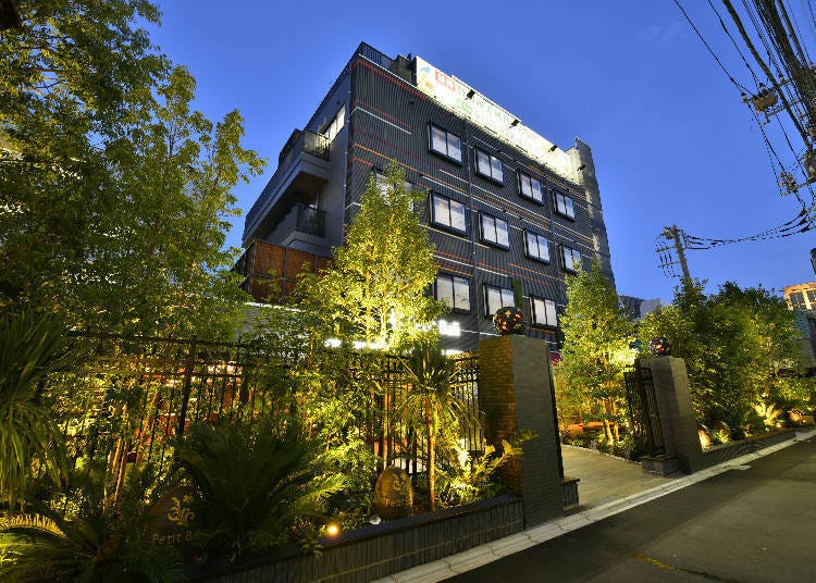 3. Hotel Petit Bali Garden Shin-Okubo: Perfect for group events!