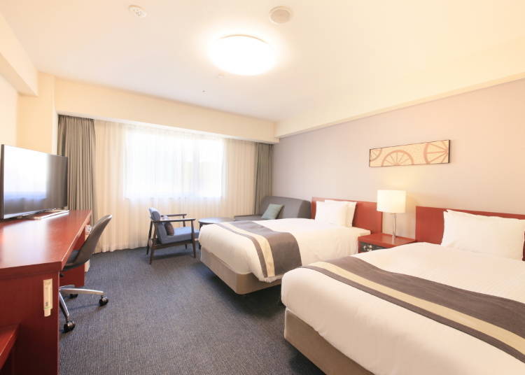 3. 讓你享受躺在高級床鋪看大型螢幕的慵懶奢華時光「Richmond Hotel橫濱馬車道」