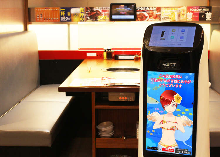 Virtual Robot Characters Deliver Your Food at This Yakiniku Restaurant in Japan