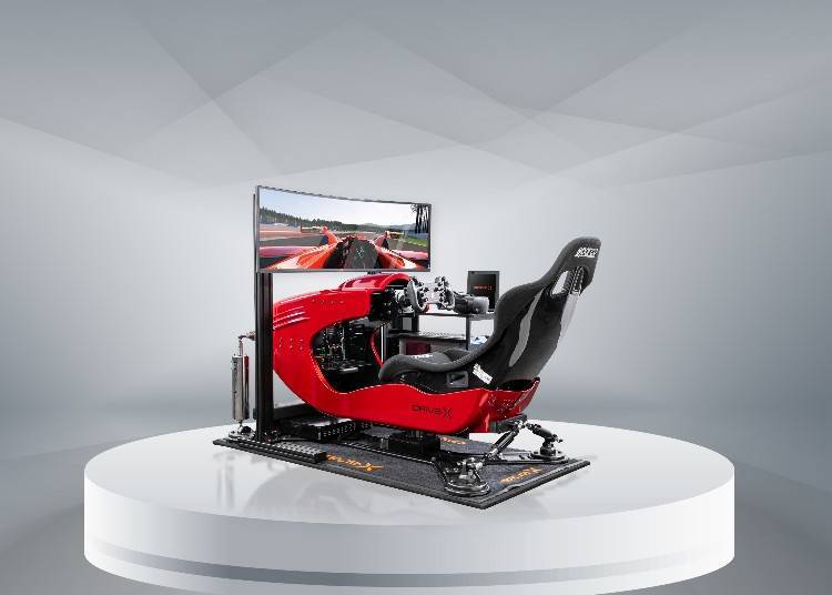 Driving Simulator "DRiVe-X" Fukubukuro at Takashimaya: Experience VR Race Car Driving Around the World!