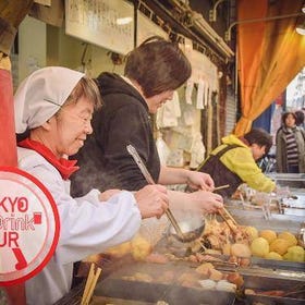 스나마치 긴자 쇼핑 거리에서 현지 식음료 체험하기
(Image: Klook)
