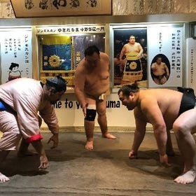 東京相撲體驗 & 炸豬排午餐
▶點擊訂位
圖片提供：Klook