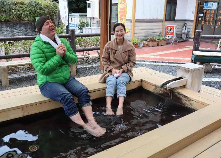 The free footbaths in front of Izu-Atagawa Station
