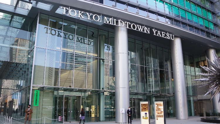 Exploring Tokyo Midtown Yaesu: Shopper's Haven for Traditional Japanese Crafts, Modern Fashion & More (2023 New Open!)