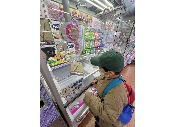 商店街裡面也有設置遊樂機台的店舖可以帶小孩玩｜照片來自《明太子小姐生活旅遊日記》Facebook