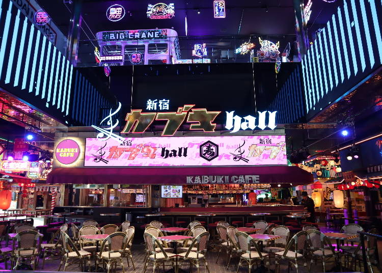 2階：早朝から深夜まで！エンターテインメントフードホール「新宿カブキhall～歌舞伎横丁」