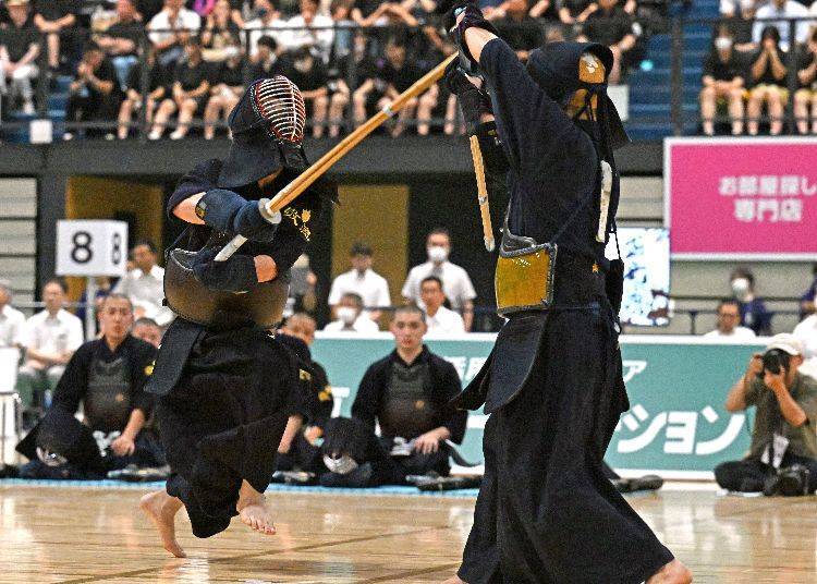 Aksi kendo. (Foto: Nishi Nippon via PR Times)