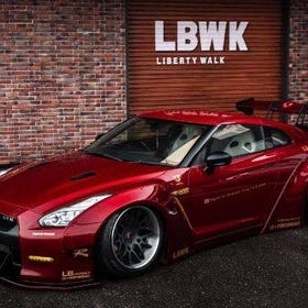 Details & Bookings ▶ Tokyo & Daikoku Liberty Walk GTR-35 Car Meet Tour
(Photo: Klook)