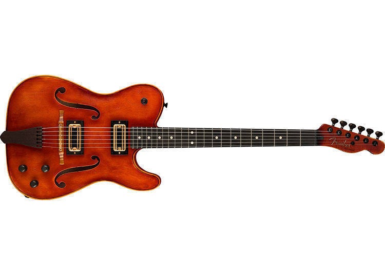 Fender Custom Shop製作的Limited Edition Violinmaster Telecaster®。與史特拉第瓦里琴使用相同材料製成的這把吉他，全球限量生產60把。其中一把便展示於FENDER FLAGSHIP TOKYO。